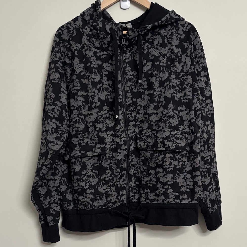 Zella Nordstrom Black and Gray Floral Sweatshirt Zip Up Hoodie Jacket XXL